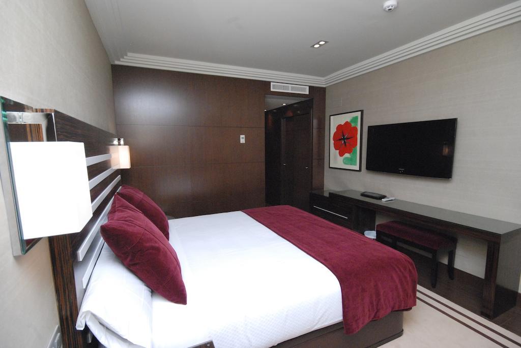 Hotel Los Penascales - Adults Only Las Rozas de Madrid Ruang foto